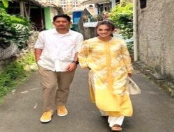 Artis Cantik yang Hobi Kerokan Ini Bikin Baper Saat Kondangan di Gang Sempit Bareng Suami Barunya